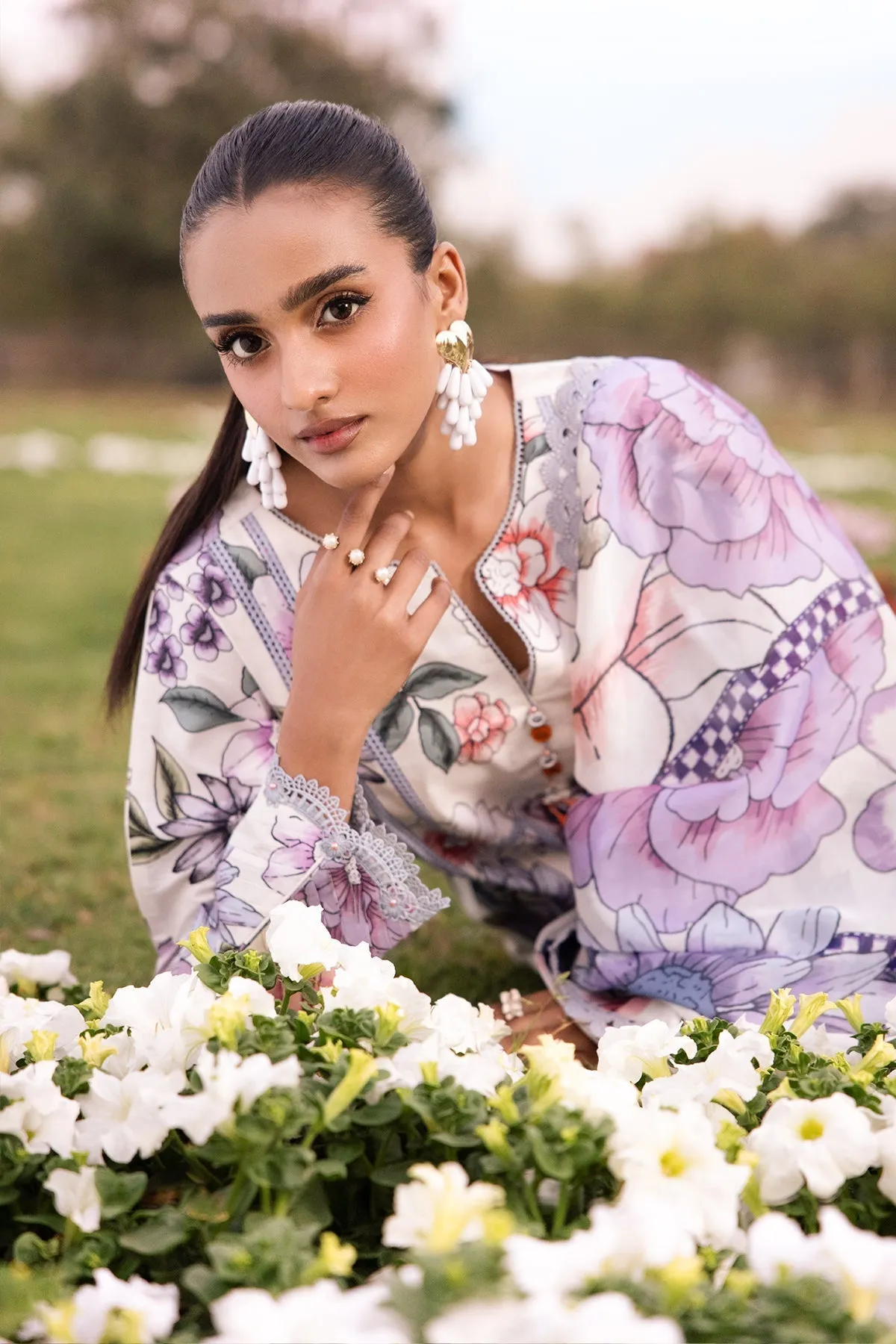 Alizeh Sheen Lawn Prints – AF-PL-6024-Tuberose
