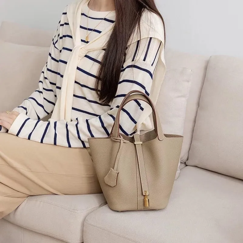 Bucket bag, a versatile and classic straw basket-style handbag made of top-layer cowhide for women