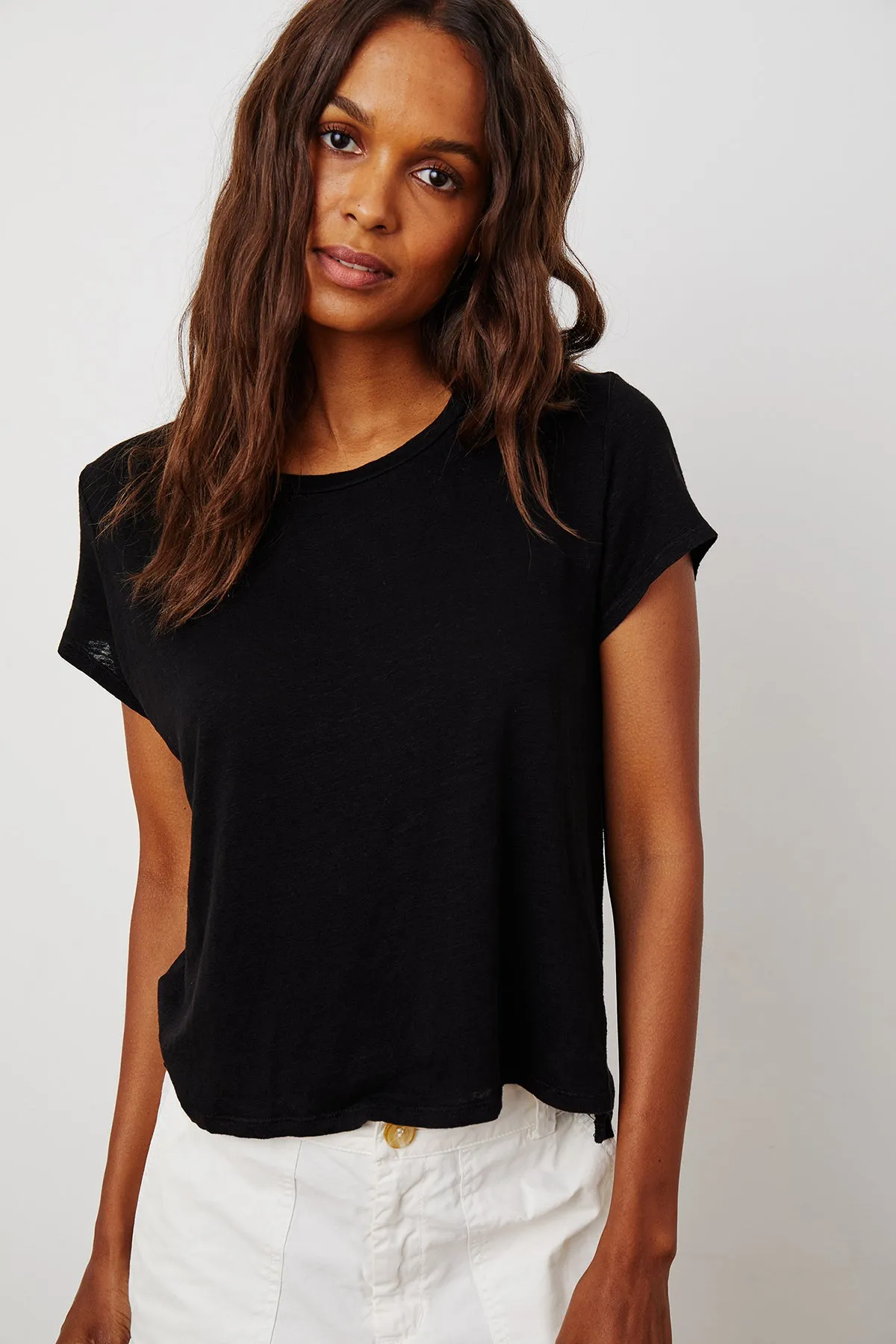 CASEY SHORT SLEEVE CREW NECK TEE